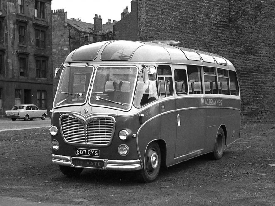  Bedford C5Z1 Duple Vega (C29F) 1957 года  (UK) (фото 2 из 2)